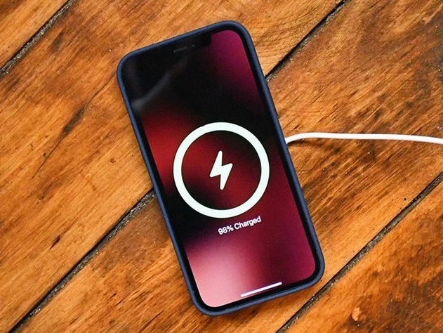 崇阳苹果手机维修分享iPhone 12可以随便充电吗 